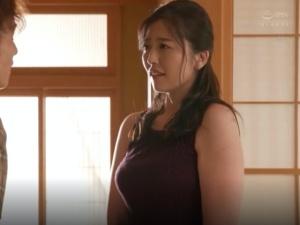 「アソコがヒリヒリするのよ…」アレが強すぎる息子の友達！！朝になっても治まらないチ●ポを仕方なくしゃぶってあげると…