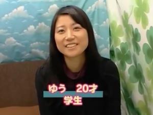 ＜素人企画＞「大きくなると嬉しいです♡」真面目そうな女子大生が意外に激しいフェラチオで舌上射精させる＜フェラ抜き＞