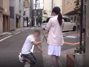 ＜素人ナンパ＞「もうイイですよ、イッて！！隠れ美巨乳おっぱいな看護師さんがヤケクソで中出しを許しちゃう一部始終