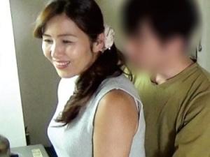 「えっ、イケメンなのに？」派遣先のお宅で青年に言い寄られた家政婦！！ベタベタ甘えられると母性をくすぐられたのか…