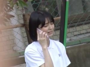 【JK痴漢】ショートカット女子校生に忍び寄る黒い影！！車内でイタズラされた少女は後部座席で痴漢を超えたレイプ被害に！！