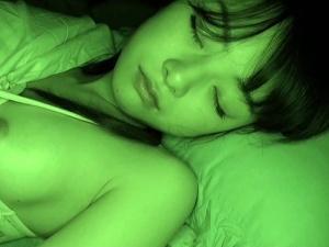 【家庭内レイプ】性癖がねじ曲がった兄が妹を汚してしまうホームビデオが流出！！嫌がる少女のアソコに無慈悲に生挿入して…