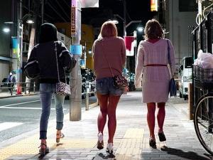 【ギャル中出しレイプ】「なに！？ちょっと！！」1人になったトイレ内で襲撃！！イラマから強制ファックで膣内射精！！