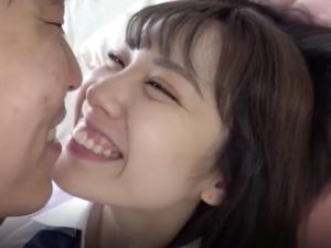 ＜堀北わん＞彼女の両親不在の中、イチャイチャしまくりで何度も何度も中出しセックスしたお泊り会