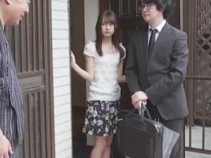 【嫁NTR】「可愛いのう…」寝込みを襲われる童顔ロリ妻！「お義父さんナニやってるんですか！？」ワレメに無理やり、アレが…