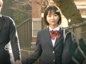 【彼女NTR】「このまま出すぞ！」「やめてください！」巨漢教師にのしかかられ中出し被害！！彼氏にもまだヤラせてないのに…