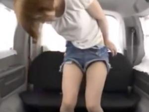 「恥ずかしいです…」地方で発掘した19歳の素人娘！！脱がせてみると超絶美巨乳のラッキーおっぱいがヌケまくる！！