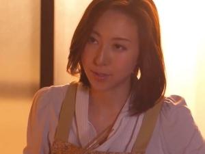 ＜人妻NTR＞あなた、ごめんなさい、、夫を愛していても体はあの人を求めてしまう！強引な快楽に落ちた美人主婦
