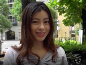 【人妻ナンパ】子持ちには見えないハーフ美女を奇跡の捕獲！！意外にも久々だというセックスでイキ乱れてしまう！！