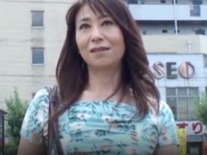 【母子相姦】「これからずっと、お母さんと一緒よ…」母と子がこじらせた愛情！！２人だけの温泉旅行をきっかけに青年は…