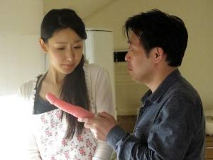 【人妻NTR】「欲しかったんだろ、奥さん！！」レイプまがいの強制セックスで中出し！！夫の知らないところで妻は堕ちていき…