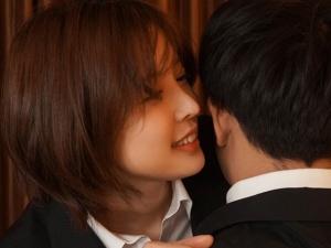 「ナニ硬くなってるの？」酔った女上司からの誘惑で即勃起！！上から目線の淫語を囁かれながら行為はエスカレートして…