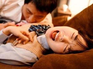 ＜彼女NTR＞「もっと中に出してください…」彼氏発狂の寝取られキメセク！大嫌いな男のチンポに堕ち何度も中出し懇願