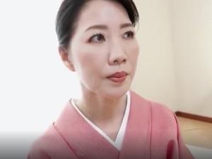 【初撮り】「年齢ですか…60です…」緊張気味の還暦熟女だったが、アソコを舐められ、舐め返すと、徐々にメスとなり…