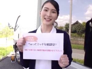 ＜逆ナンパ企画＞「がんばります♡」性の悩みを抱える男性をMM号に連れ込み！彼女自ら挿れたくなってオマ●コに導いちゃう！！