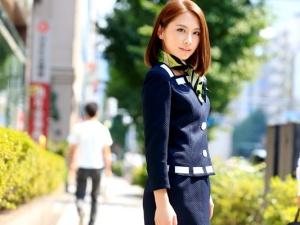 ＜デビュー＞「イッちゃうーー！イッちゃうーー！」現役の受付嬢がまさかのAV出演！意外なイキっぷりをカメラに晒してしまう！
