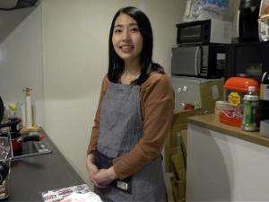 「指より…オチ●チンの方が…」新婚なのに欲求不満！！39歳には見えないアラフォー美人妻が夫じゃない男と生SEX