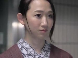 【嫁の母】「入れて…」まだ若いお義母さんと結ばれた温泉旅行…2人は互いを狂おしいほど好きになってしまったようで…