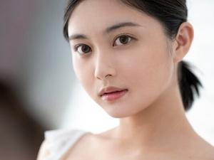 【デビュー】「不安20期待80くらい…」透明感のある黒髪美女が決意のAV出演！！カメラの前で自らアソコを広げると…