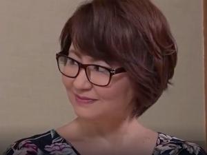 【近親相姦】「いっぱいちょうだい！！」息子を溺愛する五十路母！！連れてきた彼女に嫉妬すると強硬手段に出てしまい…