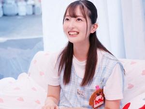 「え、ちょっと待って！！」ニセ童貞がゴムを外して生ハメ開始！！保育士実習中の女子大生（22）にピストンを連打ですｗｗ
