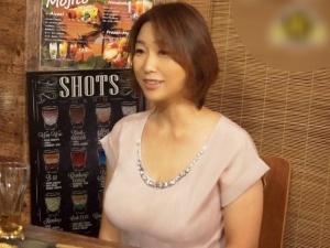 ＜熟女ナンパ＞「そこ弱いの…あっ♡」48歳のド爆乳主婦をテイクアウト成功！アラフィフのボディがエロすぎで勃起止まらんｗｗ
