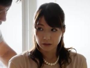 【人妻NTR】「この度は本当に…」愛犬がしでかした事故で足元を見られた女はまずは飼い主を「しつけ」なければと言われ…