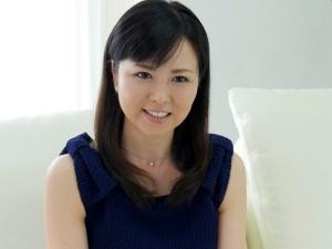 【人妻AVデビュー】「シたことないことばかりなので…」高学歴の主婦がまさかのアダルトビデオ出演！！清楚妻が見せた女の顔