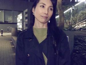 ＜五十路妻痴漢＞まさか、おばさんの自分が、、！？53歳の熟れたカラダを狙った卑劣な犯行！美熟女が落ちた未知の快楽
