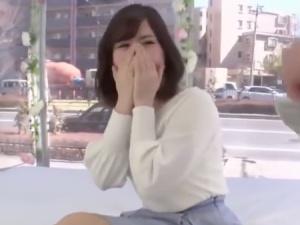 ＜MM号＞「え〜、旦那の倍以上、、おっきすぎて入んない♡」アラサー奥様の子宮まで刺激される未体験の超デカチンファック！！