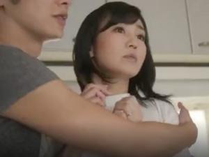 「だめ…こんなところで…」嫁の妊娠中に止まらなくなってしまったお義母さんへの欲望！！女もまた強くは拒めずに、ずるずると…