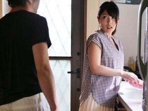 【NTRレイプ】幸せな生活が一転地獄に！！レイパーに寄生された婚約者は自由を奪われ膣内に中出しされてしまう！！