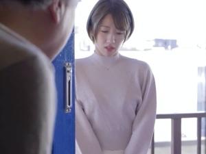 「うるさくて眠れないんです…」夜中に大音量でAVを見ているゴミ部屋オヤジに連れ込まれ逆ギレ中出しレイプ被害！！