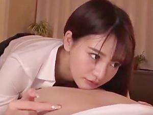 ＜逆NTR相部屋＞「恥ずかしいのが気持ちいいでしょ？」冴えない上司をからかって痴女る美人部下OL！しかし男は隠れ絶倫で…