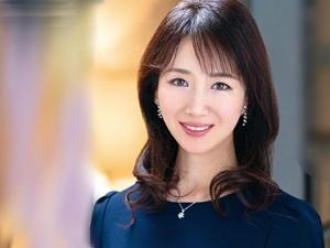 【50歳】「中に出して…ああっ！！」圧倒的に美しい五十路妻が初撮影！！中折れ夫に嫌気が差していたオマ●コは他人棒で絶頂！！