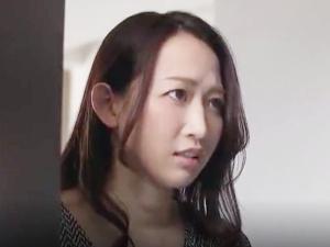 【母NTR】「あんなことしておいて…」息子の友人との不適切な関係に堕ちてイク母！！疼くカラダをどうにも抑えきれずに…