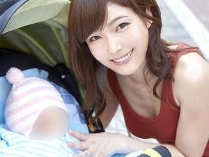 ＜人妻ナンパ＞「あっ！ちょっと…おっきぃ♡」無許可の挿入にも感じる若いママ！半中半外の真性中出しで2人目をご懐妊！？