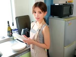 【素人ナンパ】「えっえっ待って待ってナニすんの！？」ミニ系美少女が前戯なしの即ハメ中出しにガチギレしちゃったんだが…