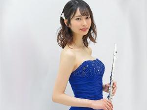 【処女】清楚すぎるお嬢様育ちの現役音大生はムッツリスケベ！！スレンダー美乳の裸体を披露しながらペニスを握って…
