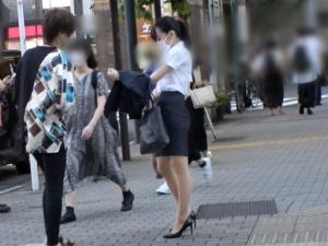 【素人ナンパ】何やら妙にエロい雰囲気のOLさんに声を掛け、飲み会後に合流！！ベロベロのお姉さんは怪しい目でチ●ポを…