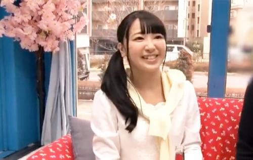 【マジックミラー号】「ええぇ〜入っちゃう入っちゃう！！」可愛い女子大生がゲームで賞金を狙う！素股感じまくって我慢できず