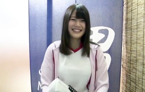【女子大生】「お悩みはわたしが全部聞いちゃうね」グラマラスマネージャーが男子部員の悩みを混浴風呂で解決セックス