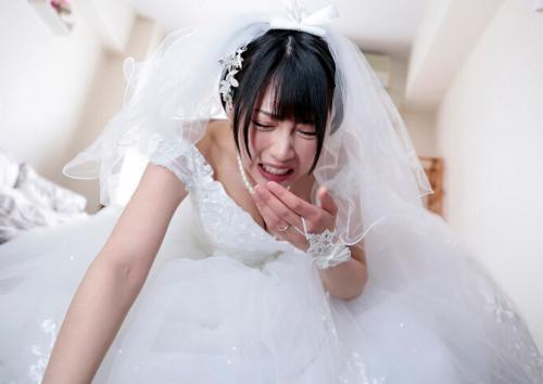 【洗脳NTR】お前だけ幸せになるなんて許さない！結婚した幼馴染に洗脳タブレットを使って旦那より先に中出し!