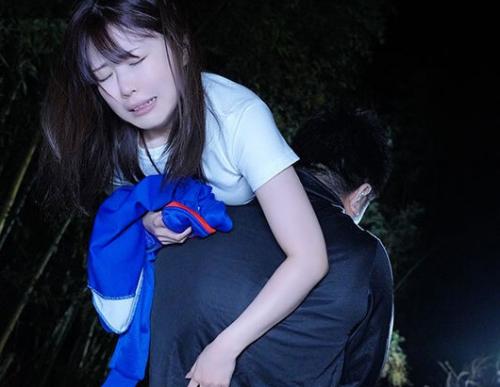 『私の初めての中出しは集団レイプでした…』バスケ部遠方合宿で暴走した男子部員全員にまさわれた巨乳マネージャー