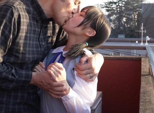 『パパの赤ちゃんが欲しい…』最愛の娘からの告白で欲望が我慢できず何度も子供マンコに射精した近親相姦生活