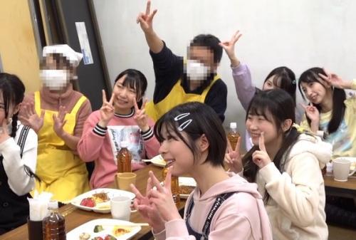 【閲覧注意】子供食堂に集まってきた貧困少女たちのJSマンコを狙ったわいせつ映像集