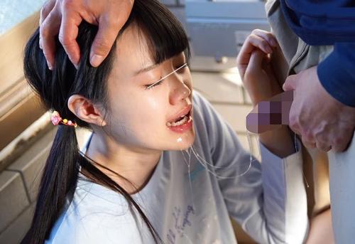 同じマンションに住むJCを媚薬付き大人チンポで鬼イラマ！クスリが効いて濡れたパンツを脱がして幼マンコを犯した一部始終
