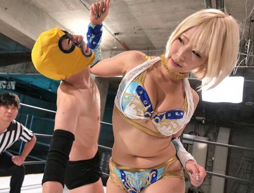 負けたら即中出し制裁！ヒール女子プロレスラー亜里珠（アリス）が賞金を賭けて素人男子とガチンコプロレス対決！