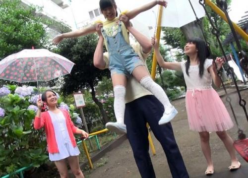【閲覧注意】団地の公園で遊んでるJSたちを自宅に連れ込んで幼マンコに大人チンポをメリメリ挿入したイタズラ映像