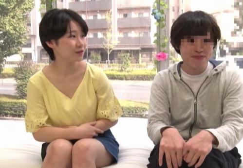 『本当にするつもりなの…？』友達同士でSEXしたら20万円！街行く友達同士の貧乏大学生男女が苦肉の友情崩壊セックスへｗｗｗ